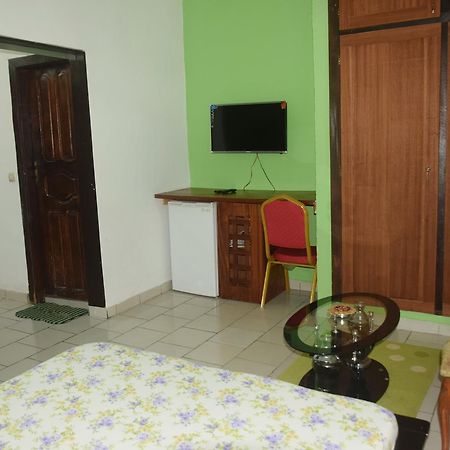 Lagrande-Vi Hotel Abidjan Exterior photo